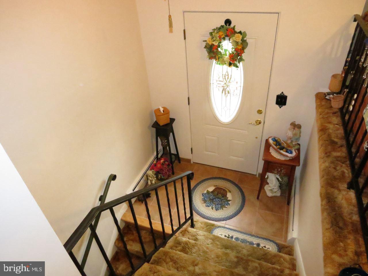 2475 Log Cabin Road York, PA 17408 - Photo 13 of 33