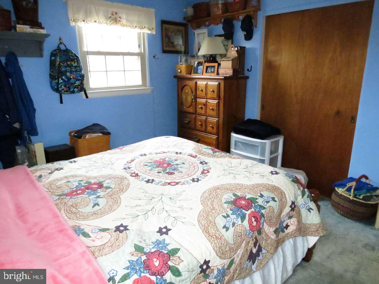 2475 Log Cabin Road York, PA 17408 - Photo 15 of 33