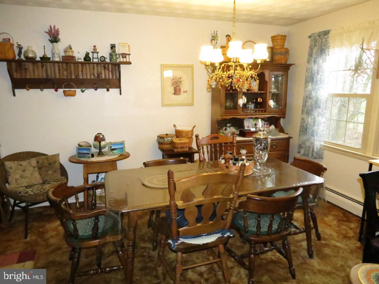 2475 Log Cabin Road York, PA 17408 - Photo 8 of 33