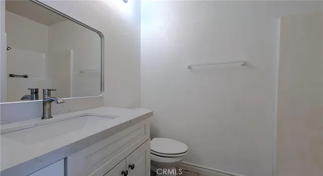 $2,300 | 10707 White, Adelanto, CA 92301