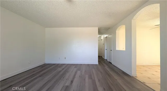 $2,300 | 10707 White, Adelanto, CA 92301