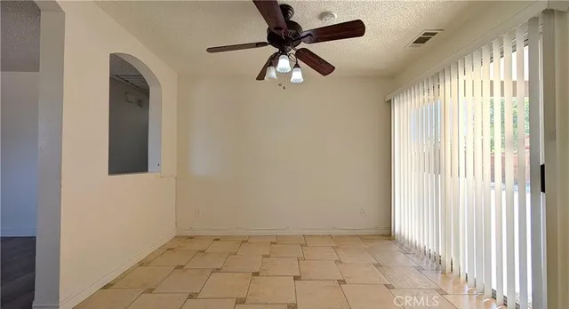 $2,300 | 10707 White, Adelanto, CA 92301