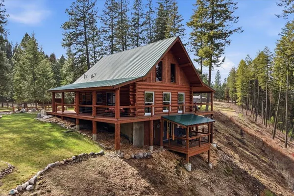$725,000 | 781 Herb's Drive, Newport, WA 99156