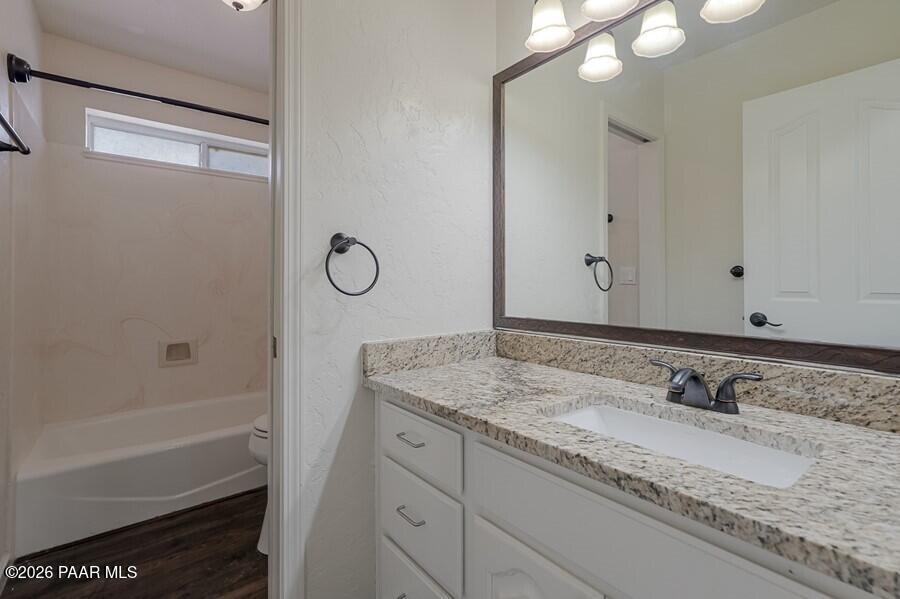 4920 North Badger Road Prescott Valley, AZ 86314 - Photo 13 of 28 Full Guest Bath