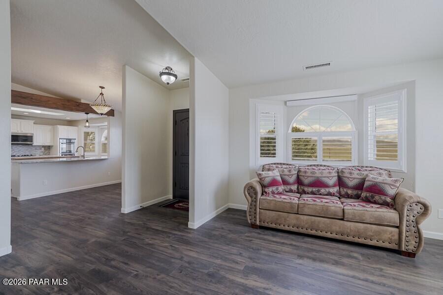 4920 North Badger Road Prescott Valley, AZ 86314 - Photo 7 of 28 LR Bay Window with views