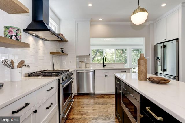 $1,380,000 | 5710 Broad Branch Road Northwest, Washington, DC 20015