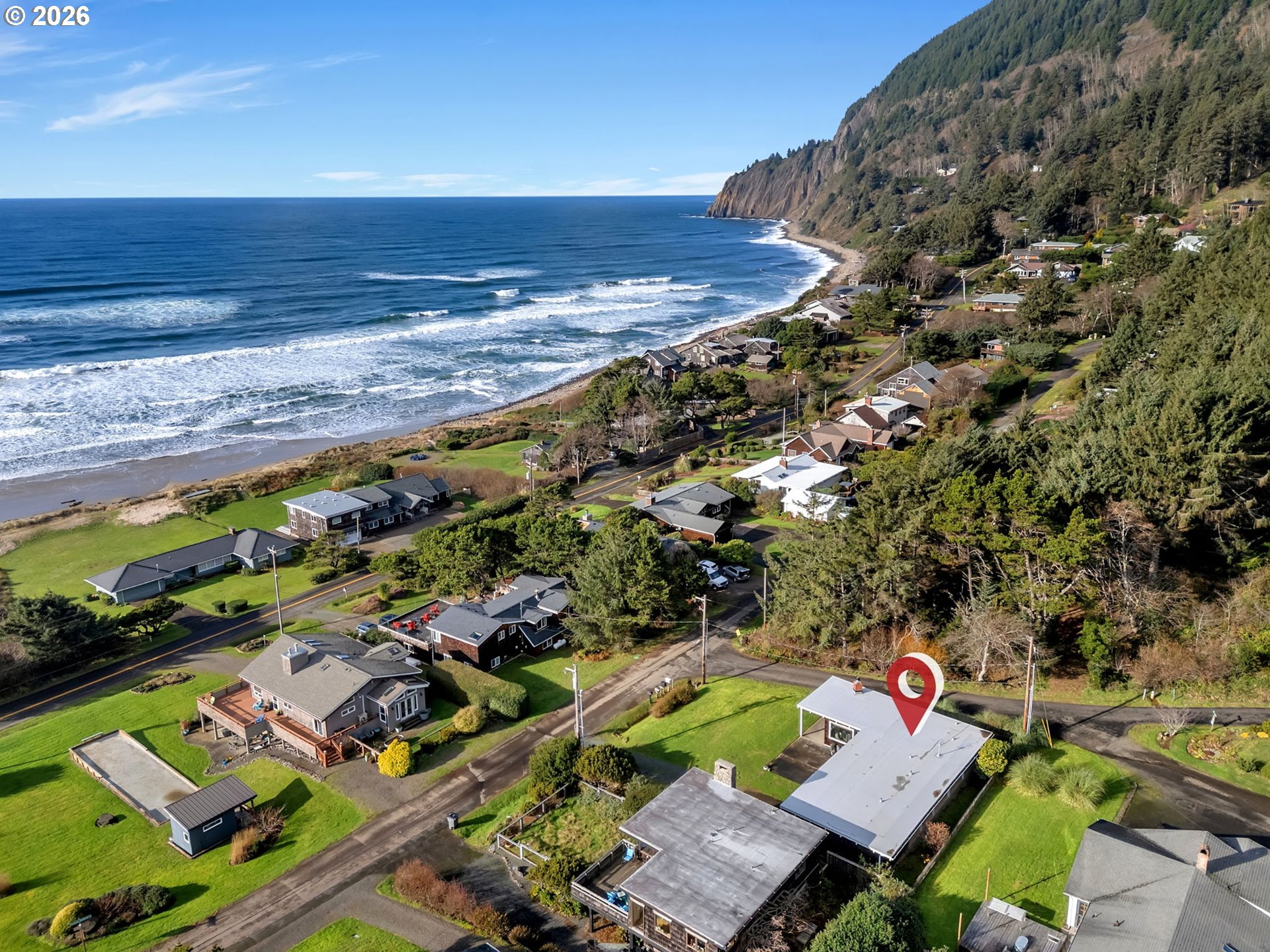 37655 Treasure Hunters Lane Nehalem, OR 97131 - Photo 21 of 26 view of a city
