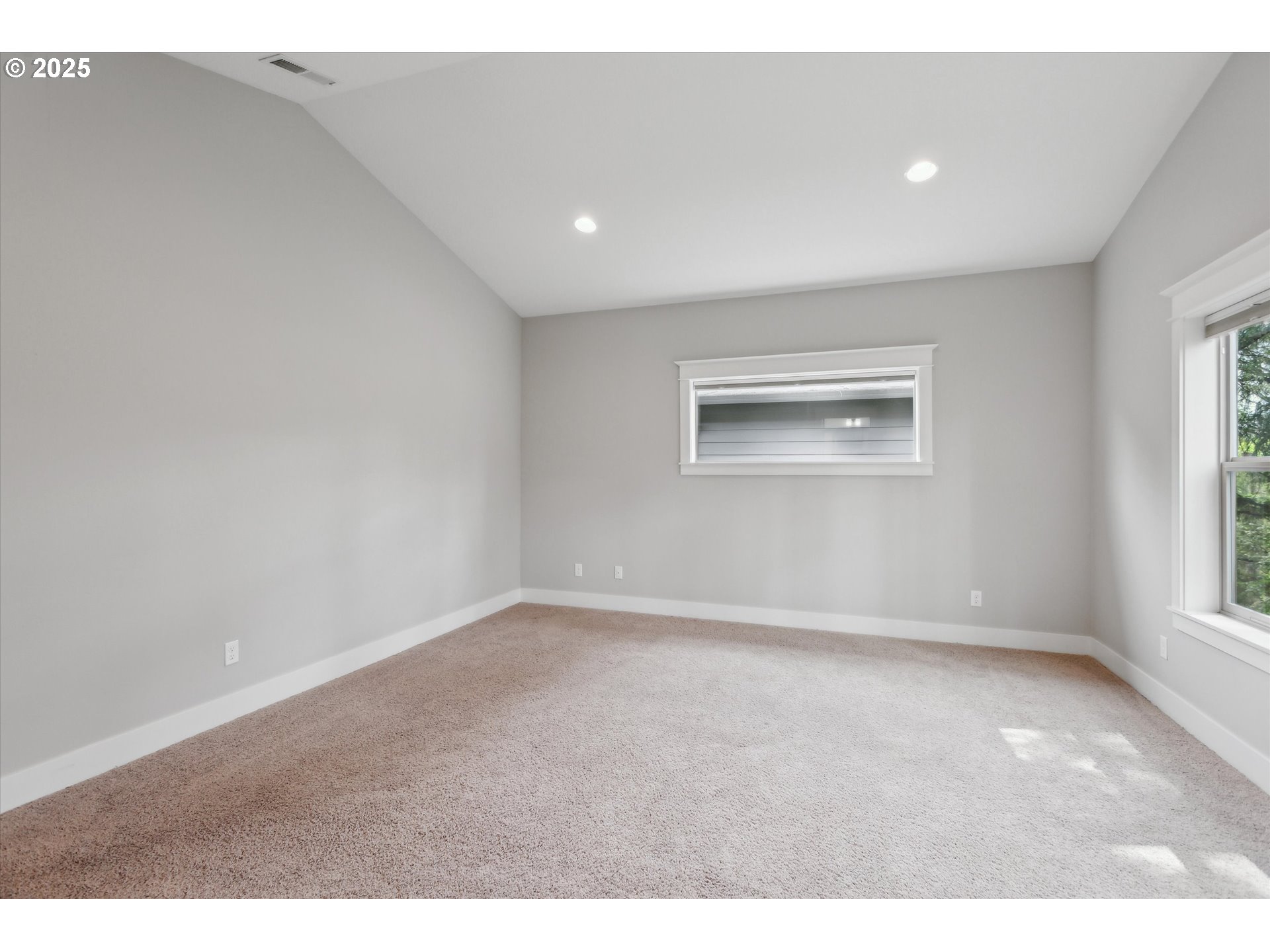 14320 Southwest Fox Lane Beaverton, OR 97008 - Photo 20 of 48 a view of an empty room with a window