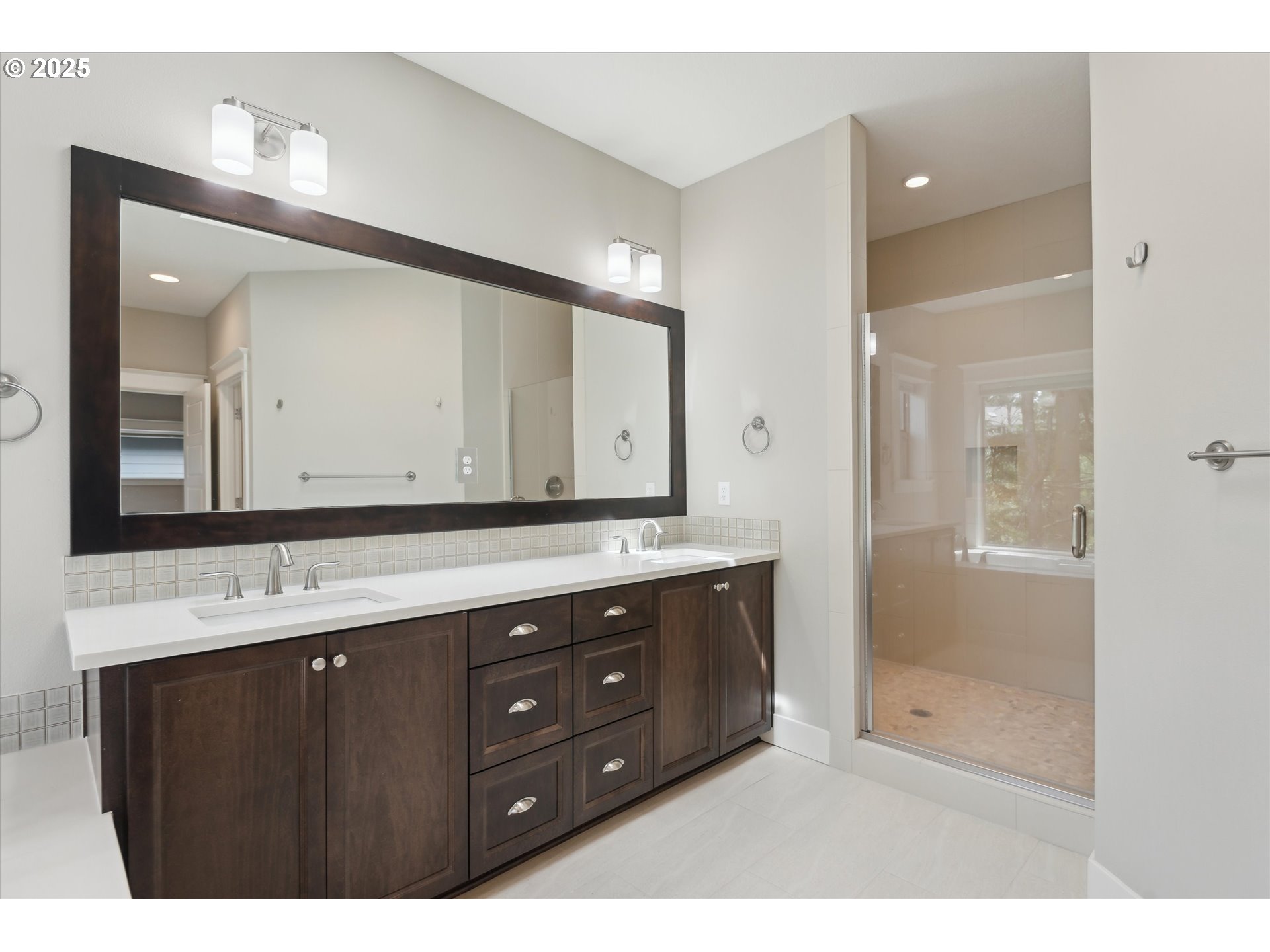 14320 Southwest Fox Lane Beaverton, OR 97008 - Photo 25 of 48 a bathroom with a sink and a mirror