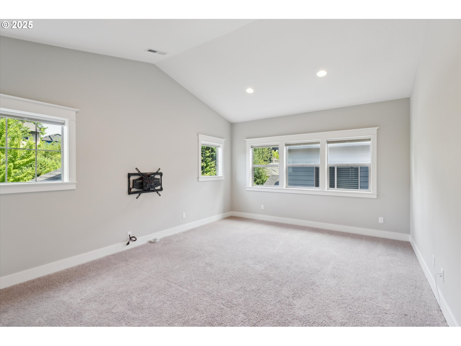 14320 Southwest Fox Lane Beaverton, OR 97008 - Photo 30 of 48 a view of an empty room with a window