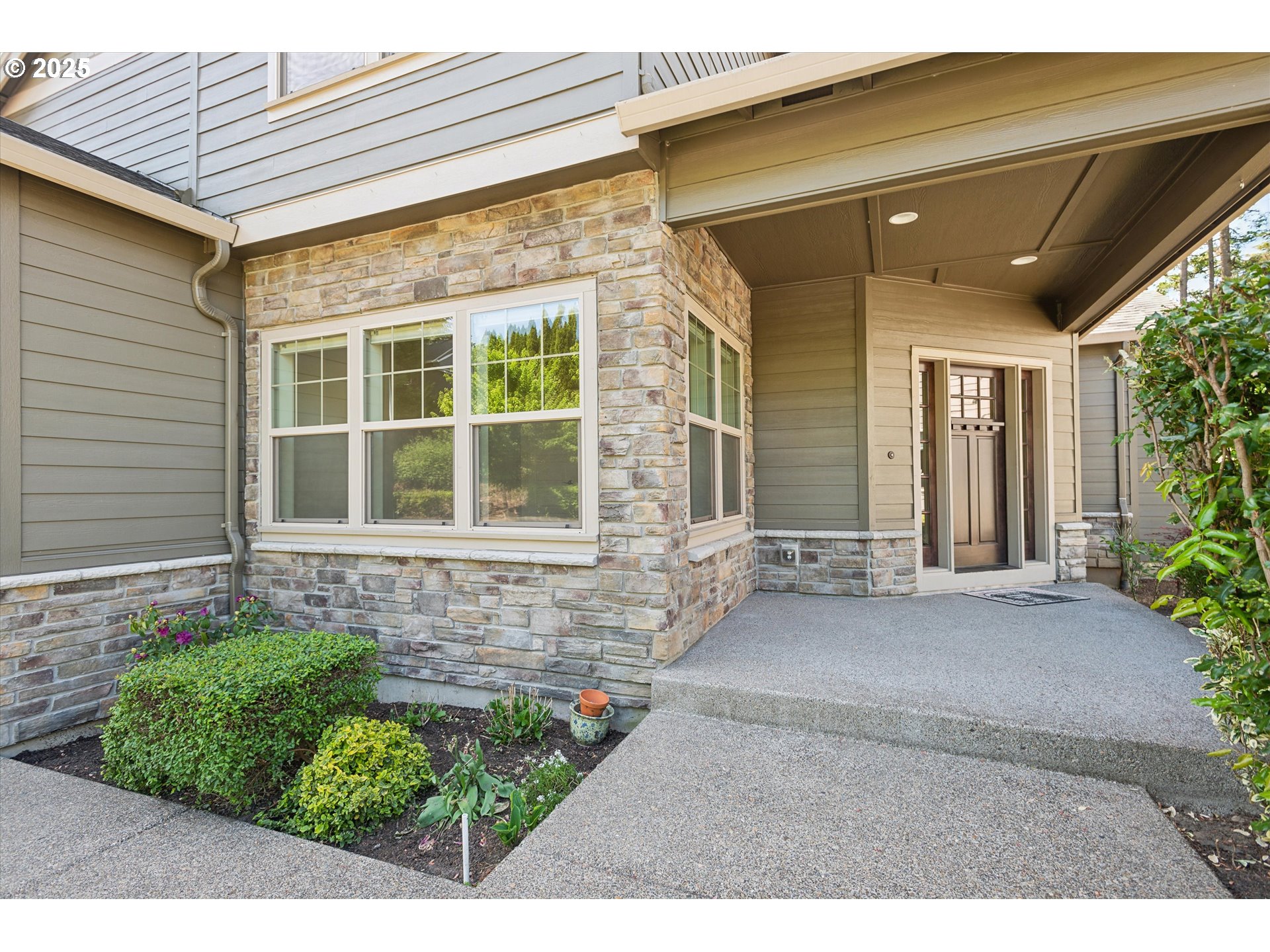 14320 Southwest Fox Lane Beaverton, OR 97008 - Photo 3 of 48 a front view of a house with a yard
