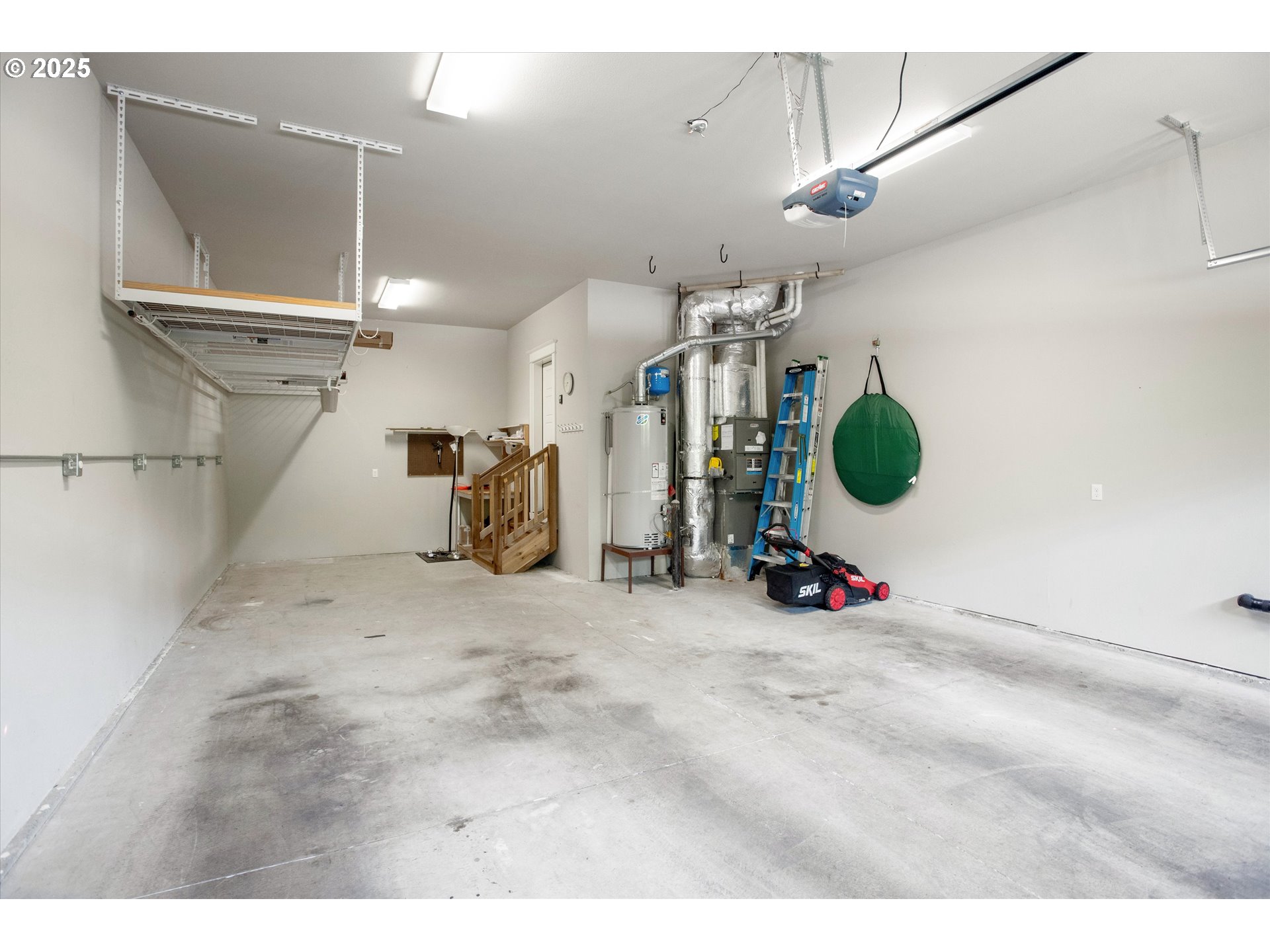 14320 Southwest Fox Lane Beaverton, OR 97008 - Photo 42 of 48 a view of a garage