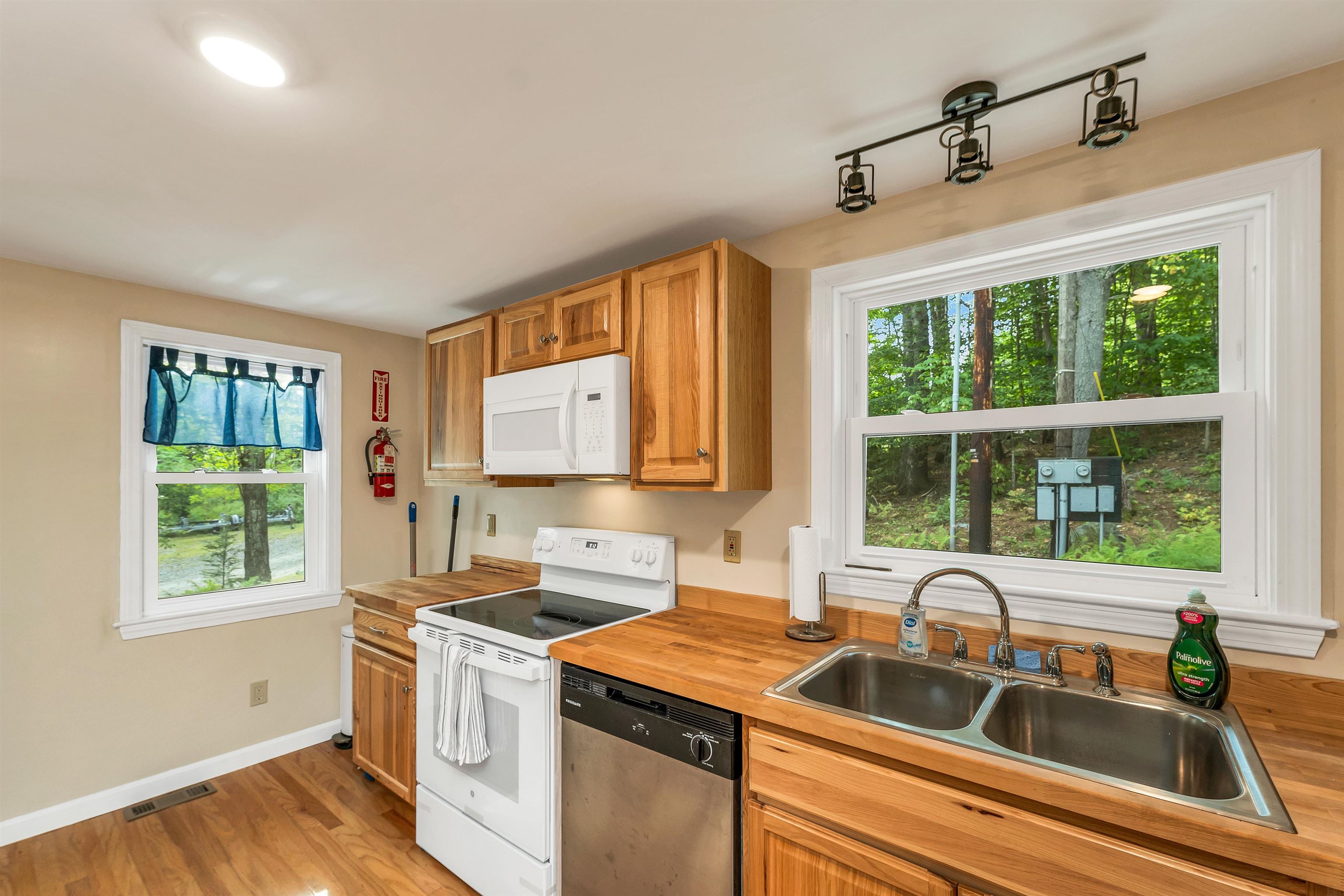 17 Basin Road Alton, NH 03809 - Photo 12 of 35