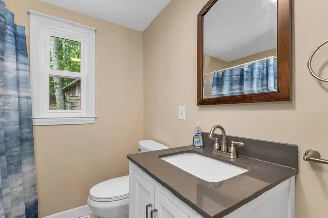 $1,900 | 17 Basin Road, Alton, NH 03809