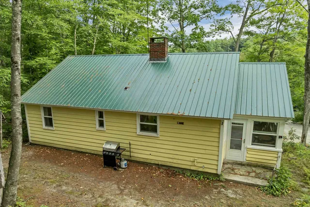 $1,900 | 17 Basin Road, Alton, NH 03809