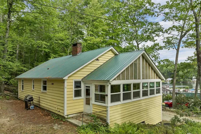 $1,900 | 17 Basin Road, Alton, NH 03809