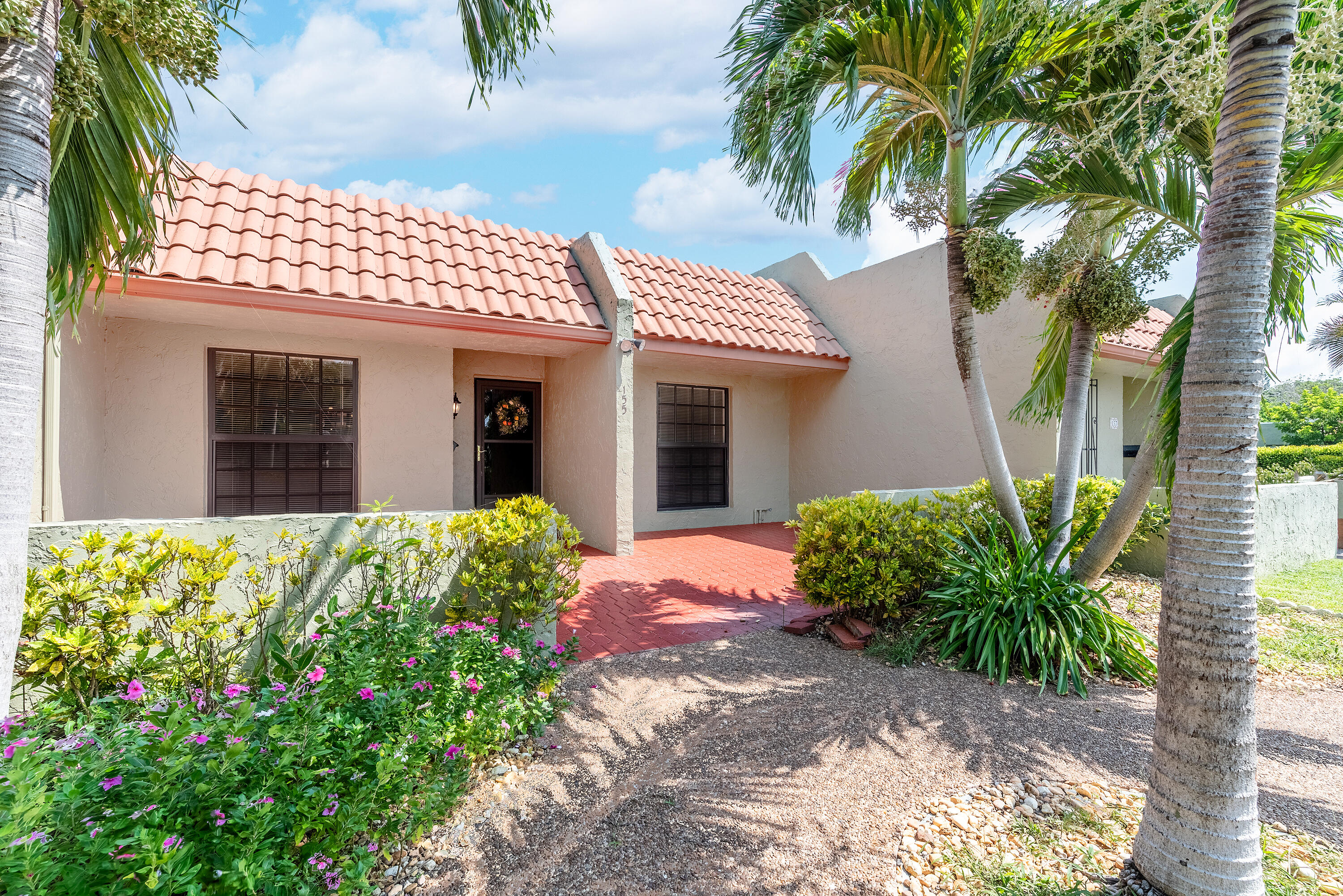 155SE7thStreetDeerfield-28