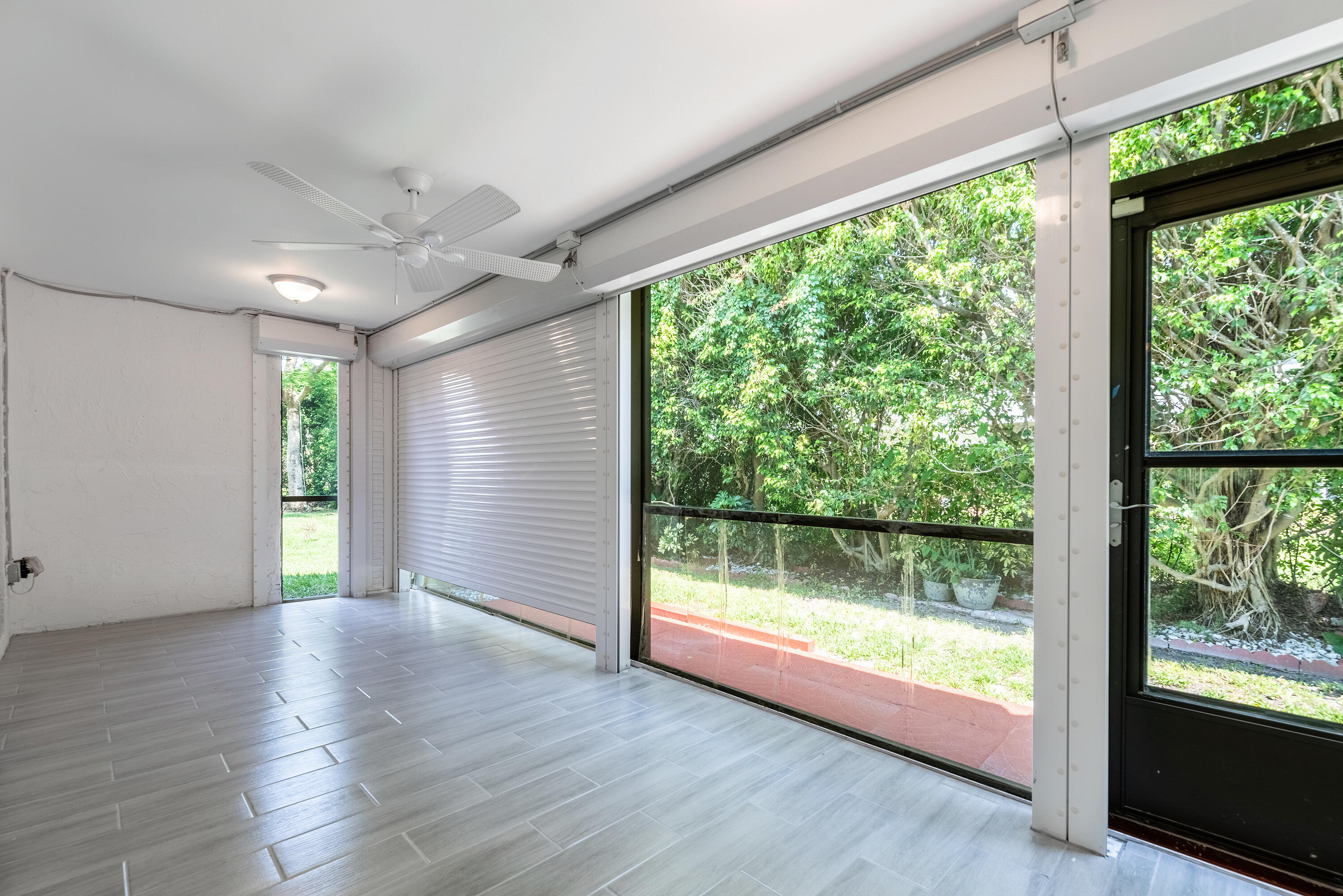 155 Southeast 7th Street Deerfield Beach, FL 33441 - Photo 20 of 24 155SE7thStreetDeerfield-22