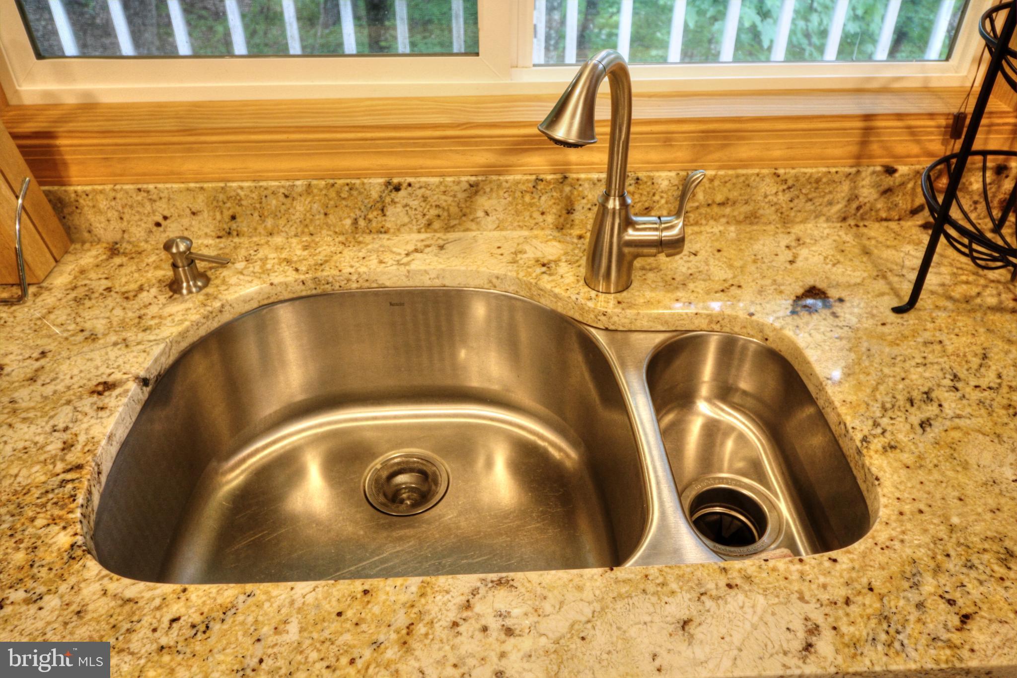 84 Raccoon Road Basye, VA 22810 - Photo 37 of 40 Gallery Image 37