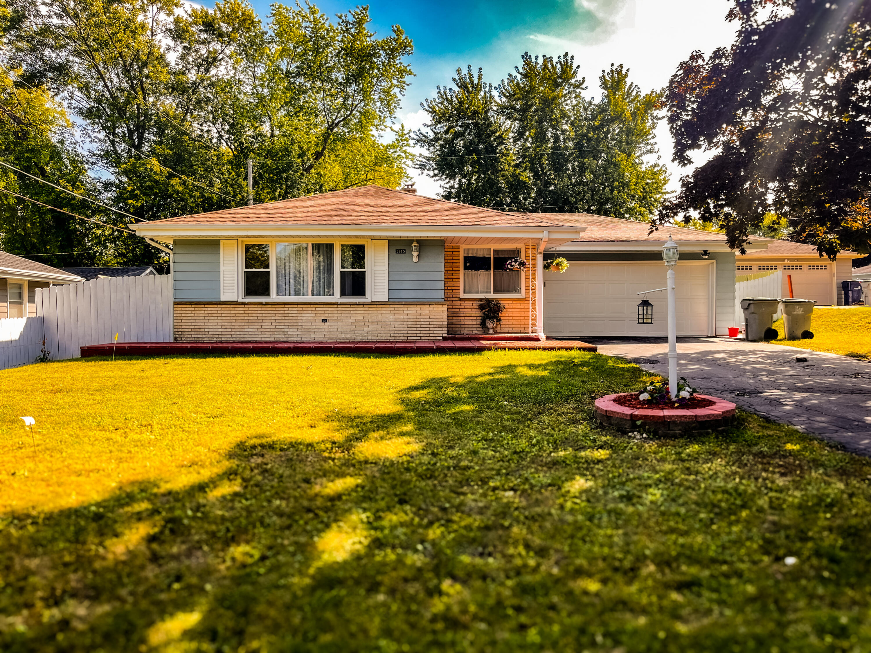 Welcome home! to Bradley Estates!