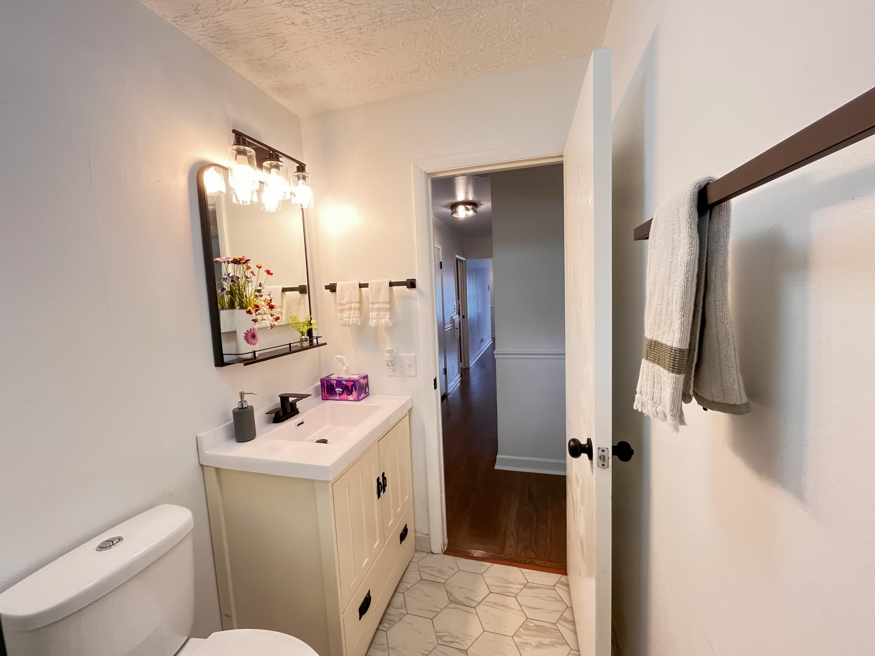 5315 West Portage Avenue Milwaukee, WI 53223 - Photo 15 of 23 plenty of storage space