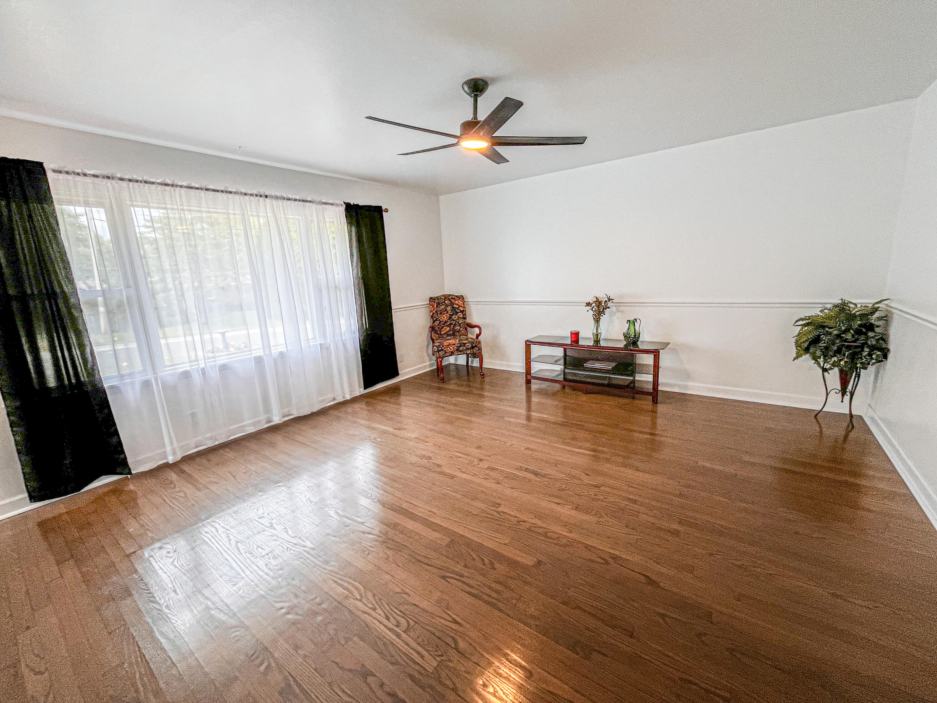 5315 West Portage Avenue Milwaukee, WI 53223 - Photo 4 of 23 so much light in the living room