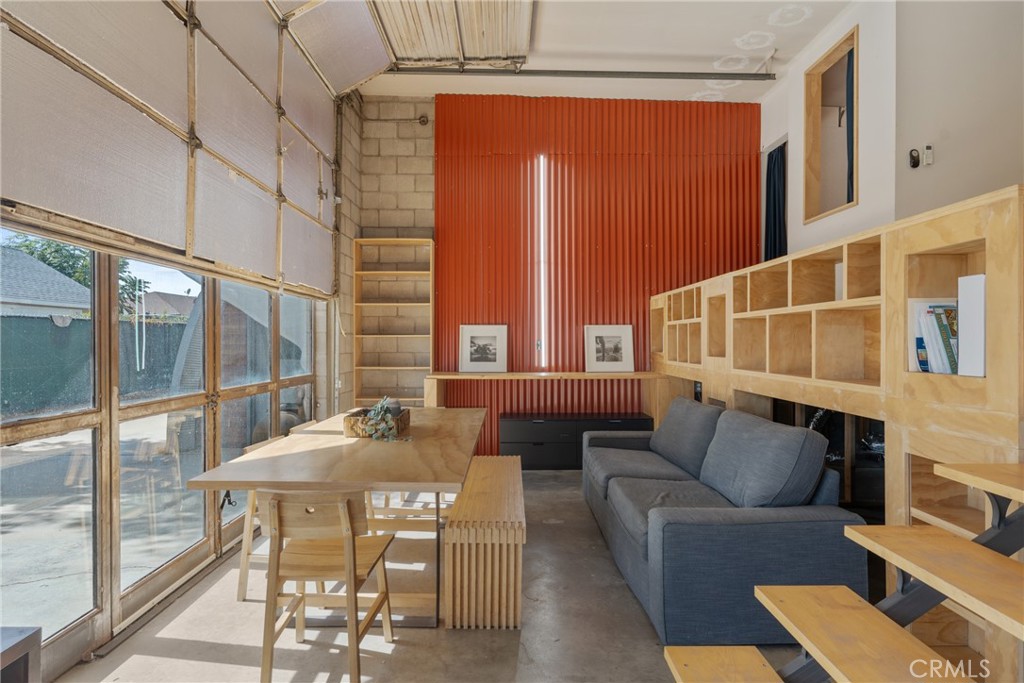 3172 Cary Street Riverside, CA 92504 - Photo 7 of 32