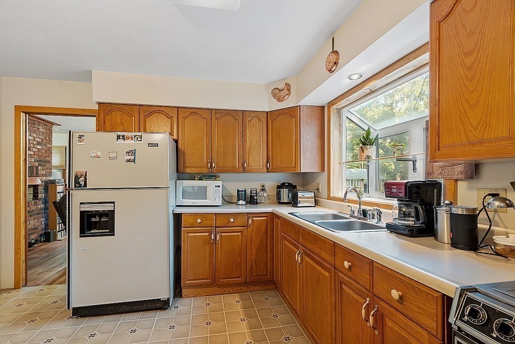 31 Bean Road Sterling, MA 01564 - Photo 16 of 35 Gallery Image 16