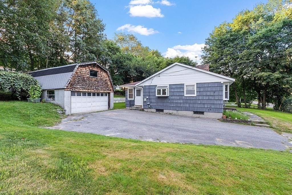 31 Bean Road Sterling, MA 01564 - Photo 9 of 35 Gallery Image 9