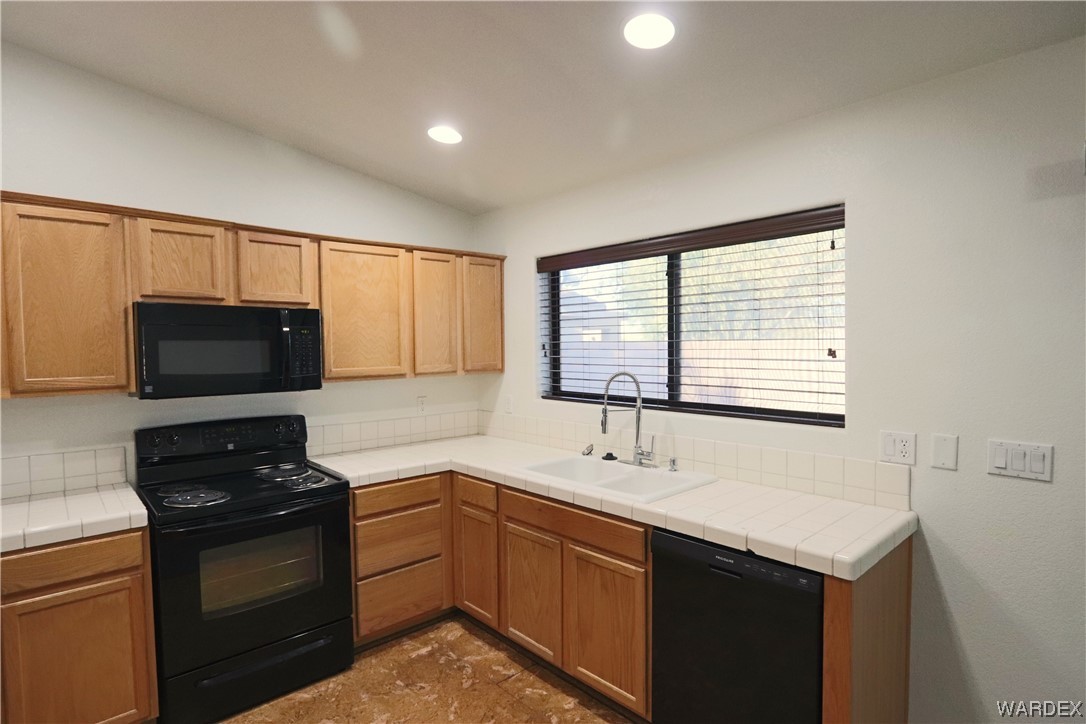9080 Via Rancho Drive Mohave Valley, AZ 86440 - Photo 8 of 21