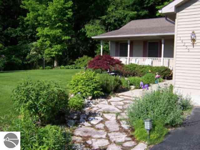 14255 Bluff Road Traverse City, MI 49686 - Photo 2 of 9 1645415-1.JPG