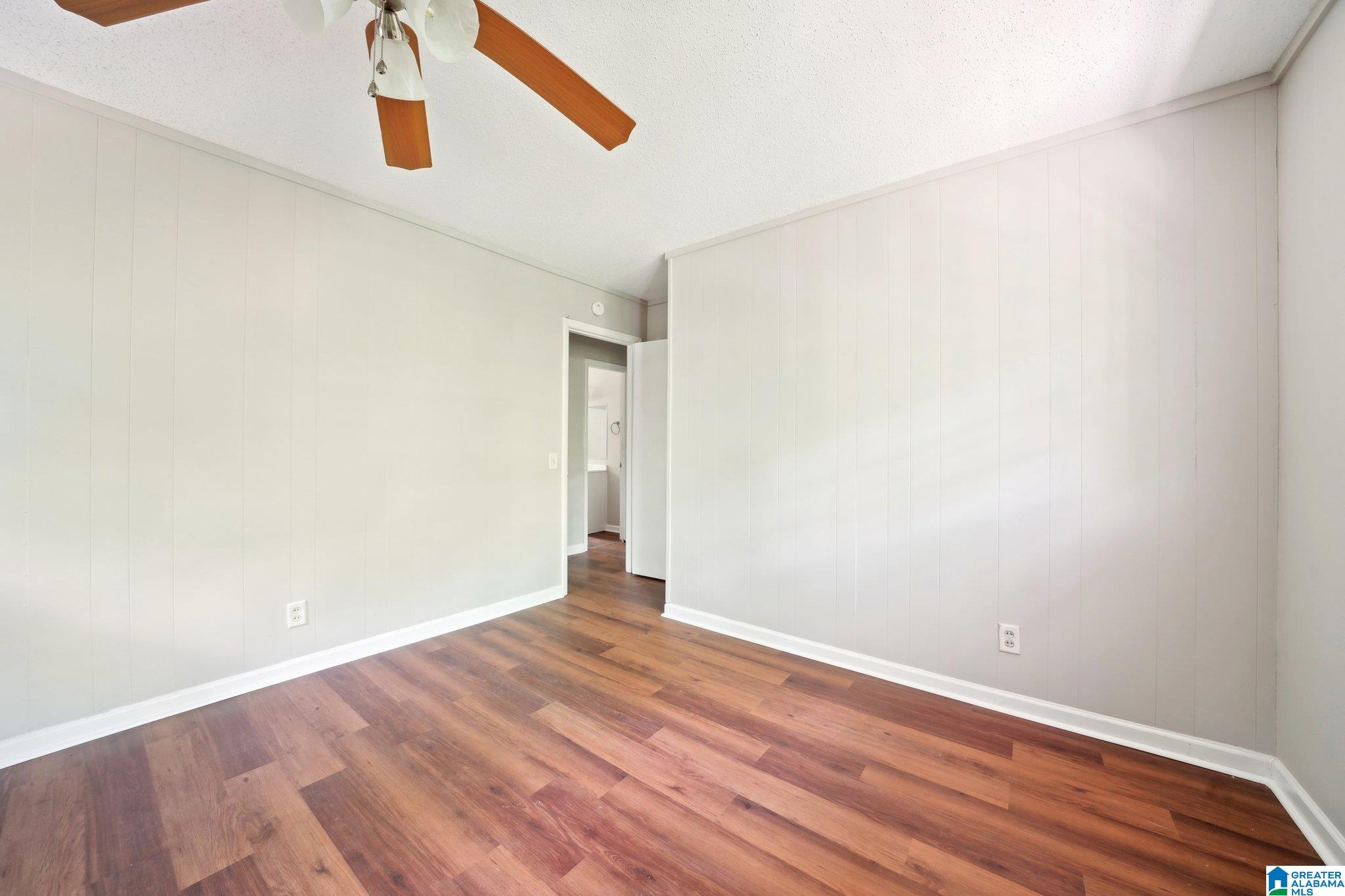 711 Oak Ridge Drive Birmingham, AL 35214 - Photo 19 of 27