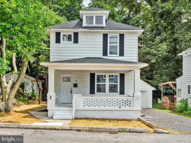 $200,000 | 32 Blackiston Avenue, Cumberland, MD 21502