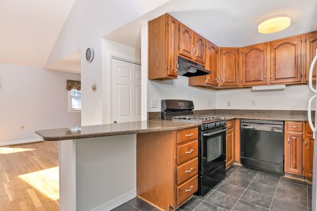35 Sutcliffe Avenue Canton, MA 02021 - Photo 9 of 38 Gallery Image 9