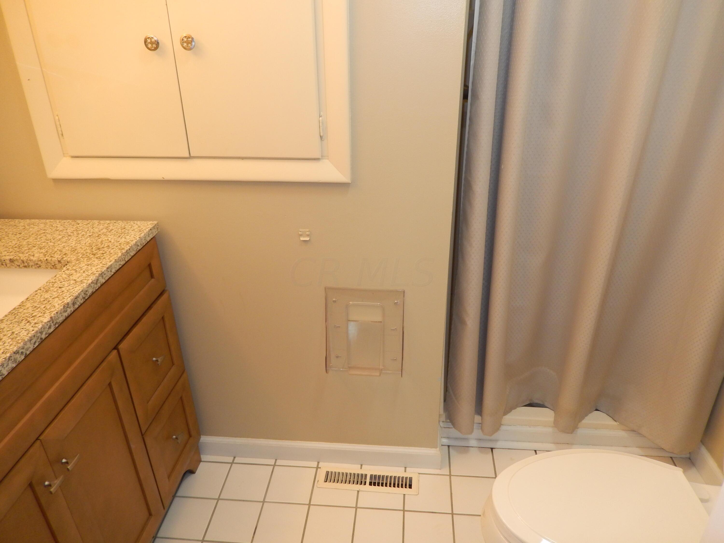 1649 Norma Road Columbus, OH 43229 - Photo 22 of 48 DSCN0300