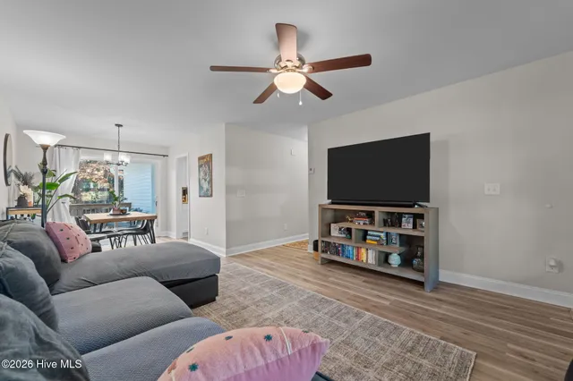 $379,000 | 401 Crestview Road, Southern Pines, NC 28387