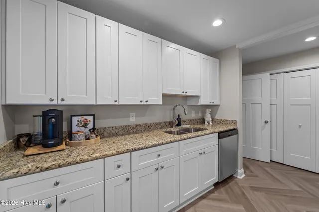 $379,000 | 401 Crestview Road, Southern Pines, NC 28387