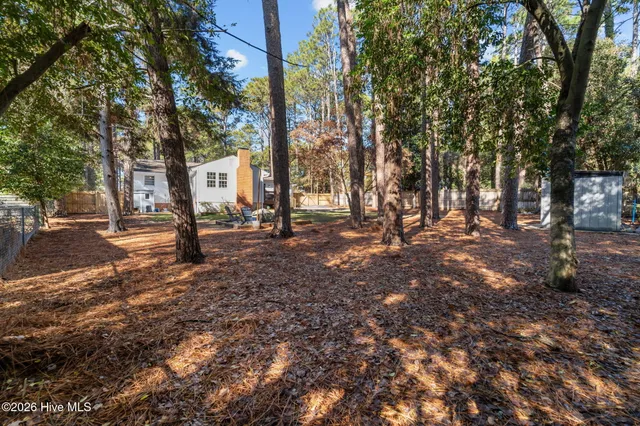 $379,000 | 401 Crestview Road, Southern Pines, NC 28387