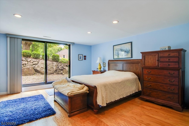 181 Long Hill Road Little Falls, NJ 07424 - Photo 4 of 19