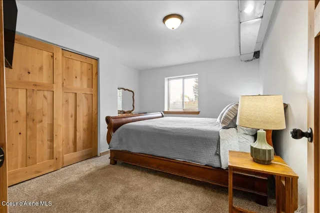 $1,095,000 | 2128 East Shoshone Avenue, Athol, ID 83801