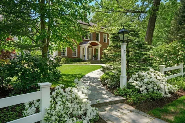 $5,495,000 | 3 Ravine Road, Wellesley, MA 02481
