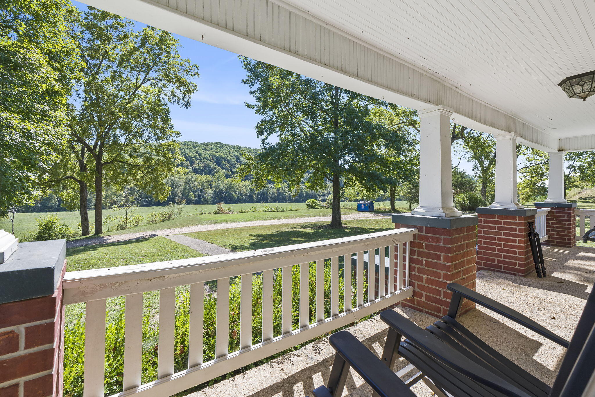 735 Co Road Sparta, MO 65753 - Photo 29 of 73 Covered Front Porch