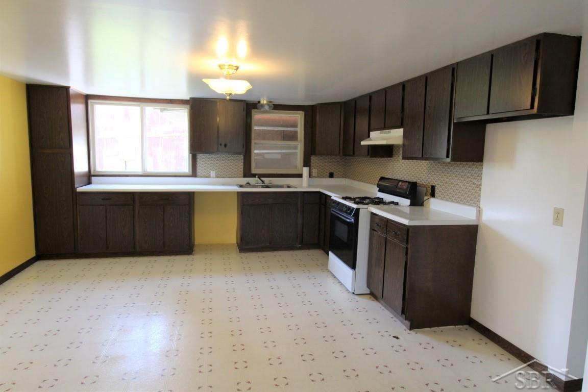 2471 Whites Beach Road Standish, MI 48658 - Photo 5 of 9 50060019-4.JPG