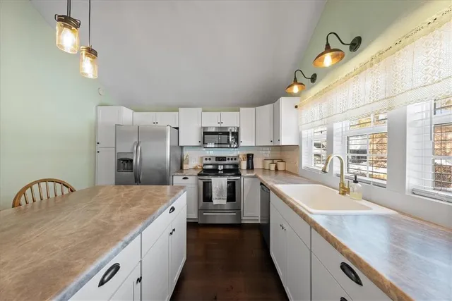 $262,000 | 414 North Randolph Street, Pleasant Hill, MO 64080