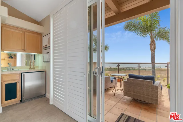 $1,749,995 | 6414 Lunita Road, Malibu, CA 90265