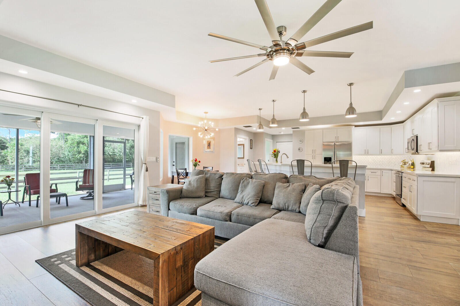 12740 154th Road North Jupiter, FL 33478 - Photo 6 of 47 great room 2