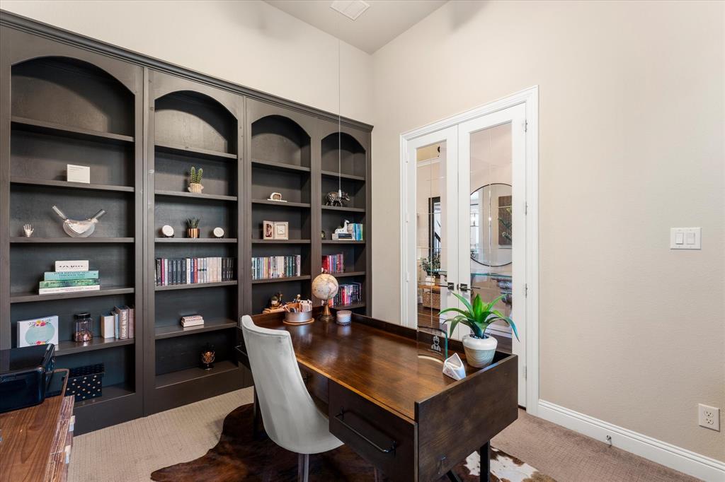 13777 Fieldcrest Road Frisco, TX 75035 - Photo 6 of 40