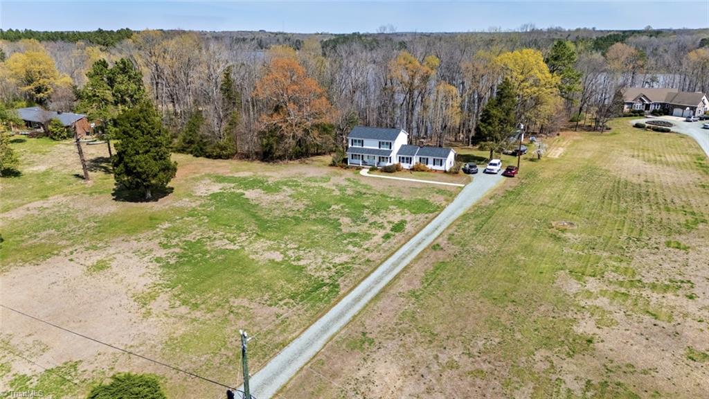 623 Stoney Creek Church Road Burlington, NC 27217 - Photo 4 of 37