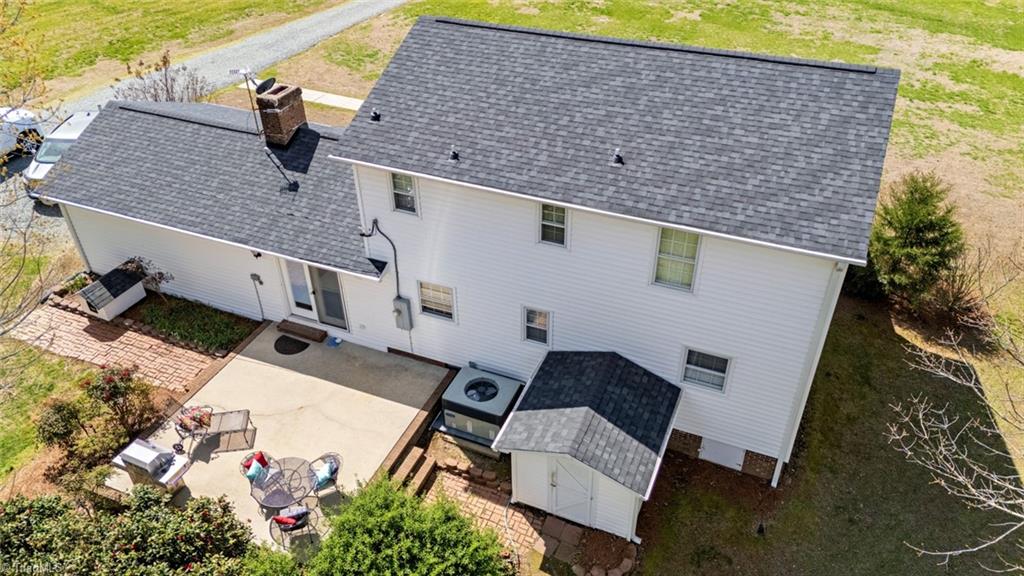 623 Stoney Creek Church Road Burlington, NC 27217 - Photo 6 of 37