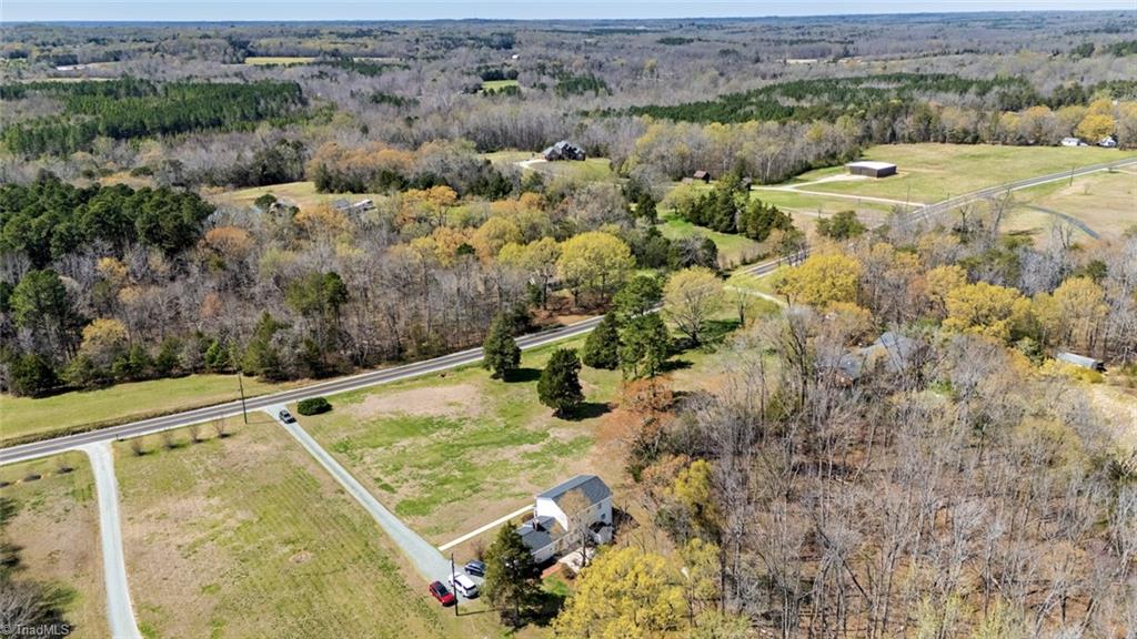 623 Stoney Creek Church Road Burlington, NC 27217 - Photo 10 of 37